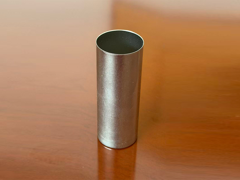 锂电池外壳材质用钢壳好还是铝壳好？